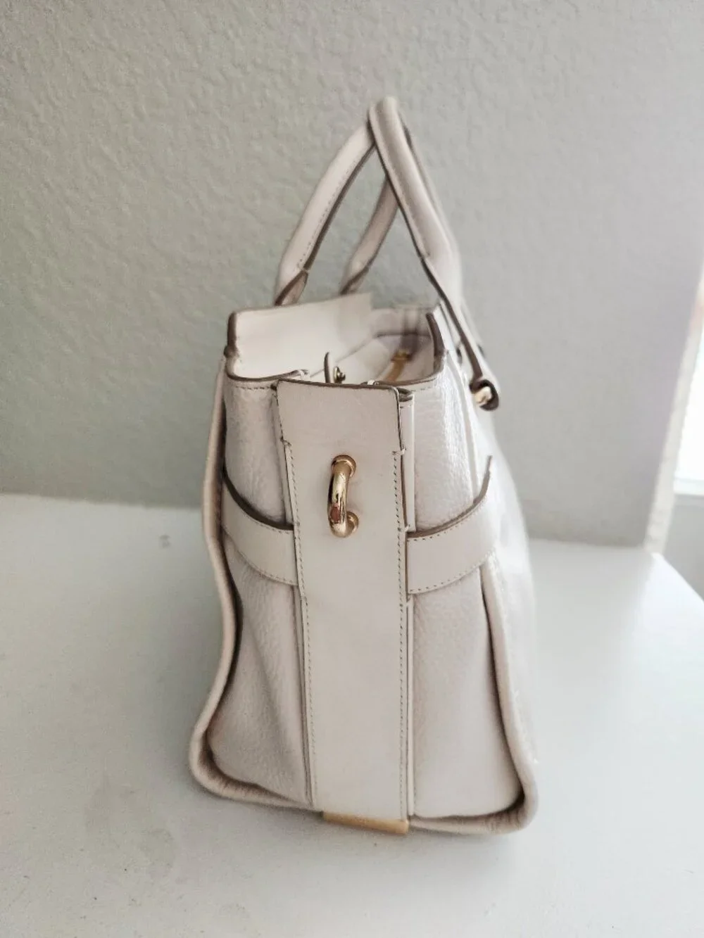 Coach Swagger White Leather Shoulder Bag Purse